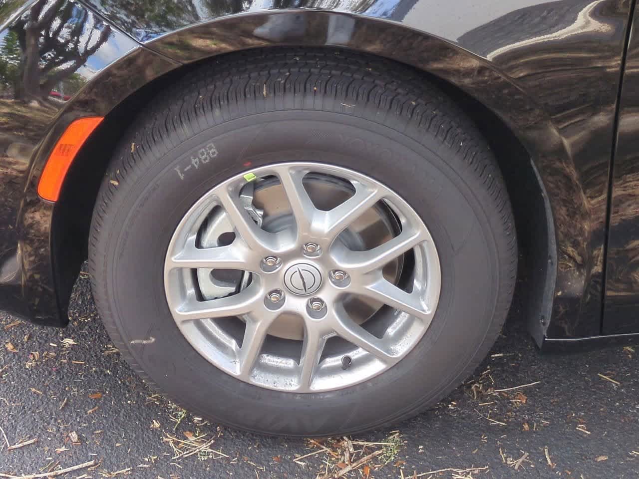 Thumbnail: 2026 Chrysler Voyager - 14