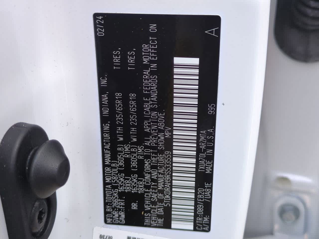 Thumbnail: 2024 Toyota Highlander - 37