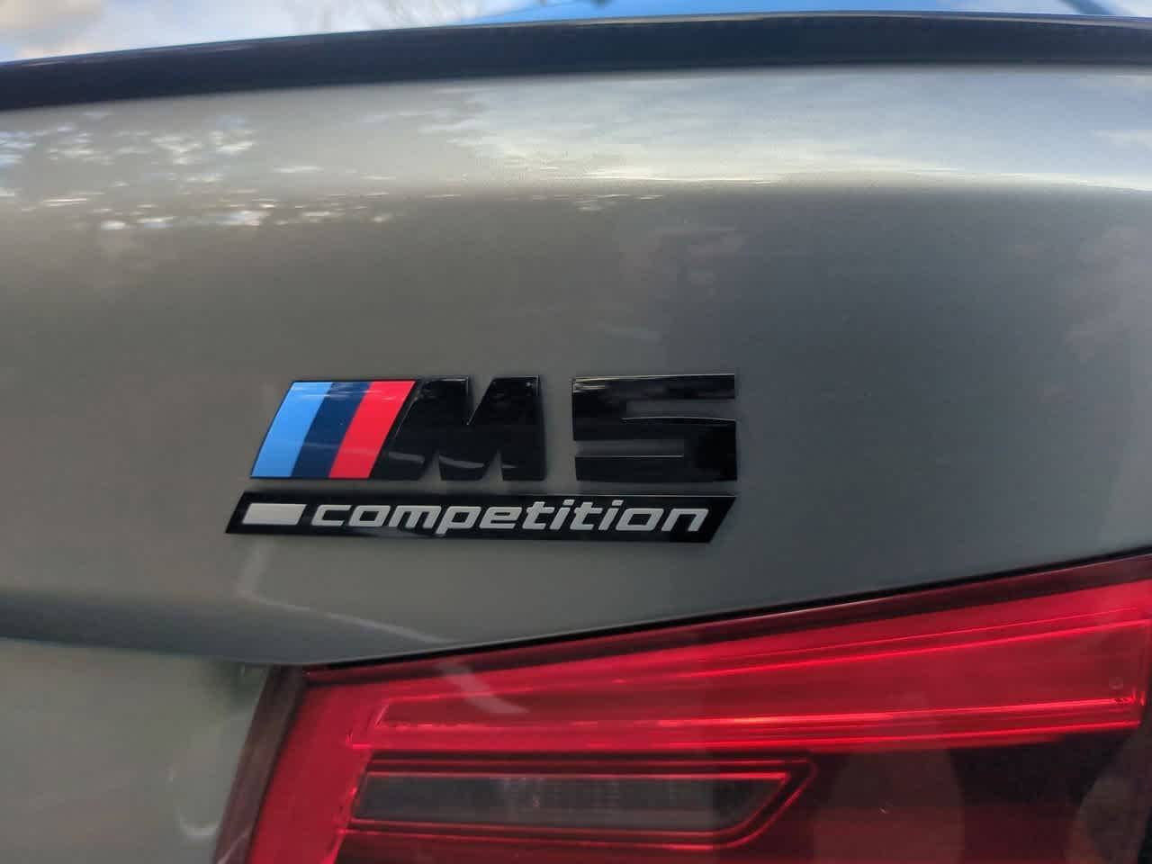 Thumbnail: 2020 BMW M5 - 13