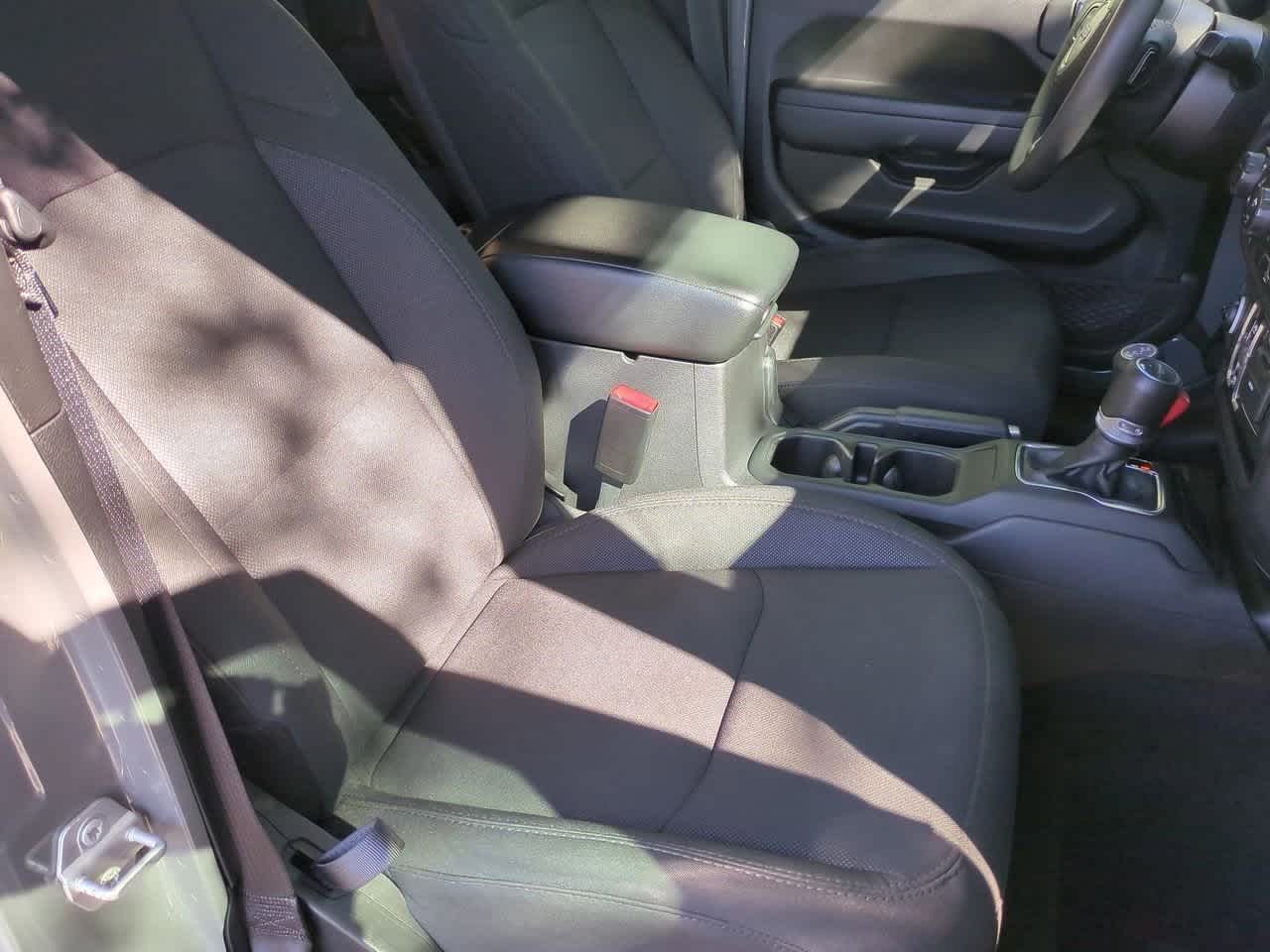 Thumbnail: 2023 Jeep Gladiator - 22