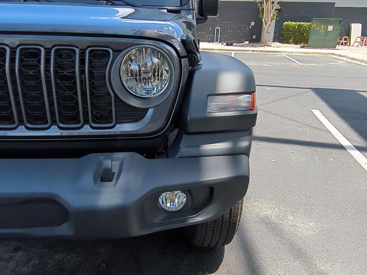 Thumbnail: 2025 Jeep Wrangler - 11