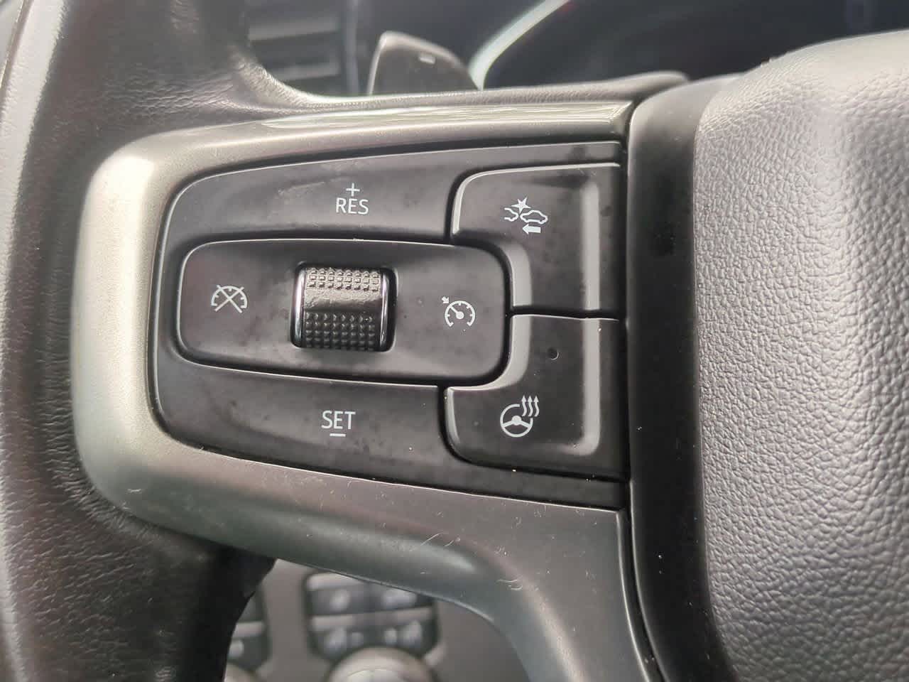 Thumbnail: 2022 Chevrolet Silverado 1500 - 24