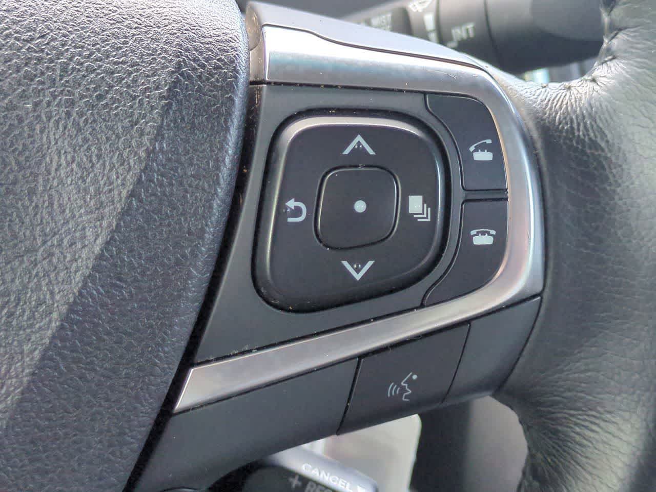 Thumbnail: 2017 Toyota Camry - 24