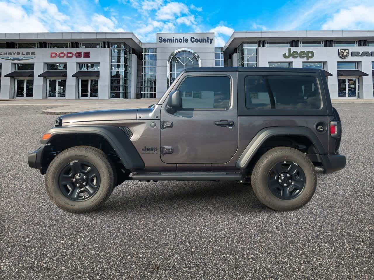 Thumbnail: 2025 Jeep Wrangler - 5