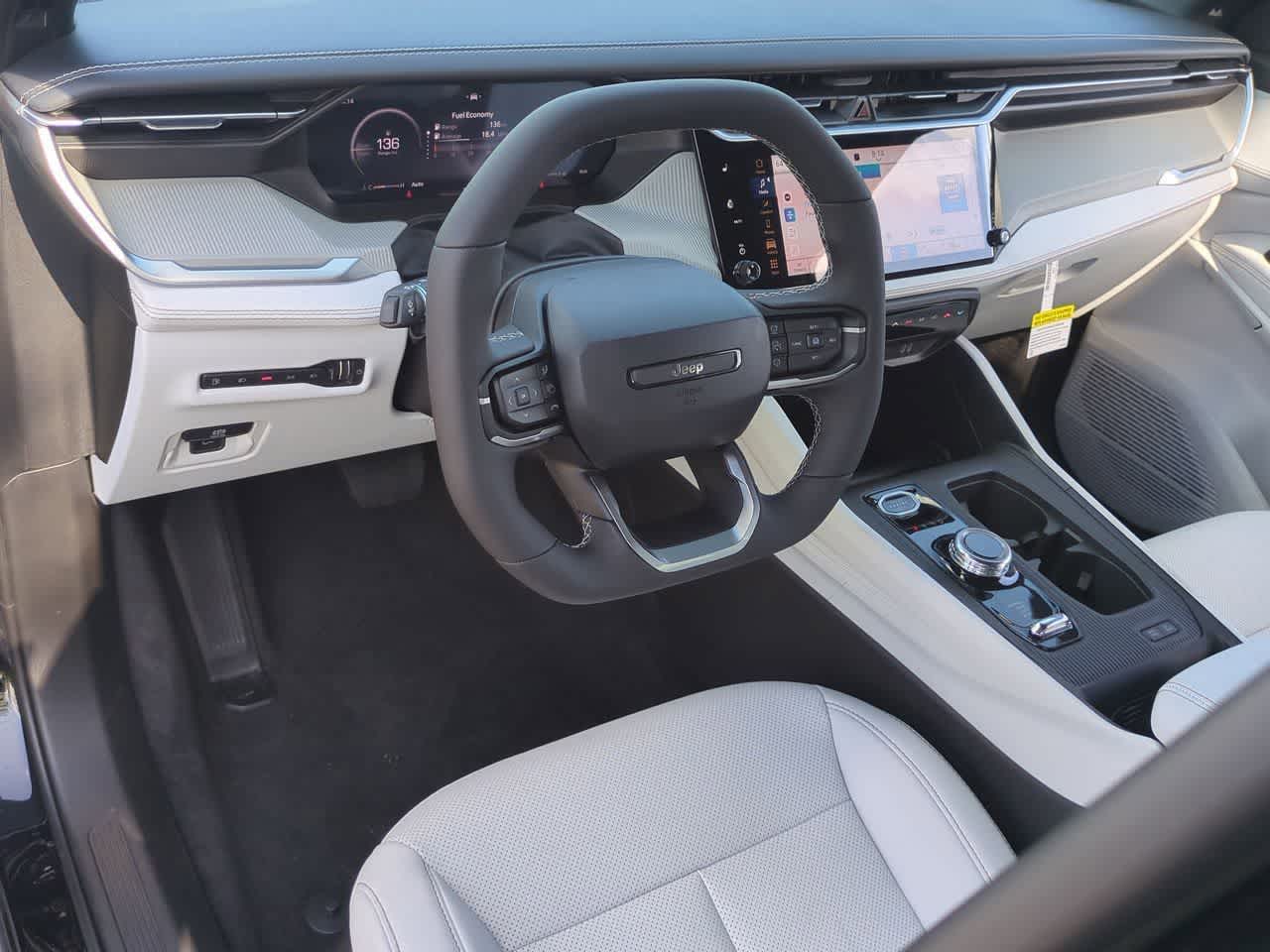 Thumbnail: 2026 Jeep Cherokee - 10