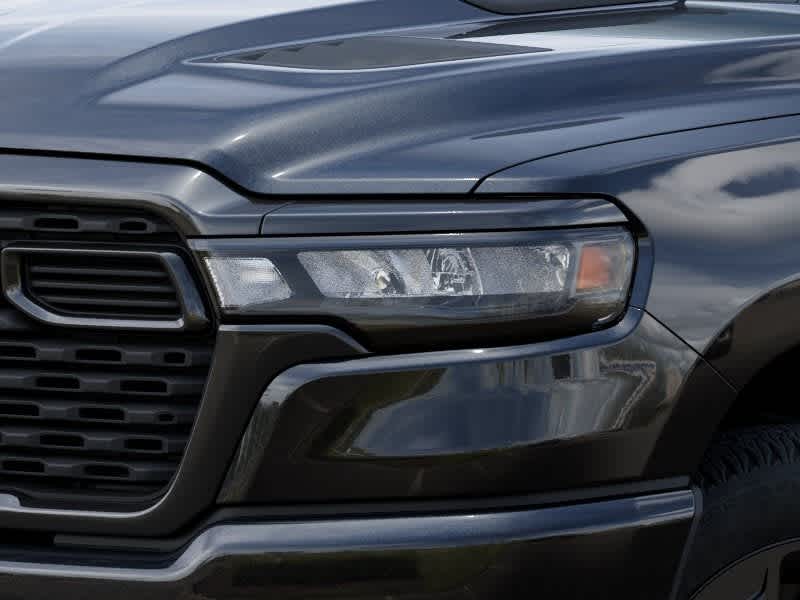 Thumbnail: 2026 RAM 1500 - 10