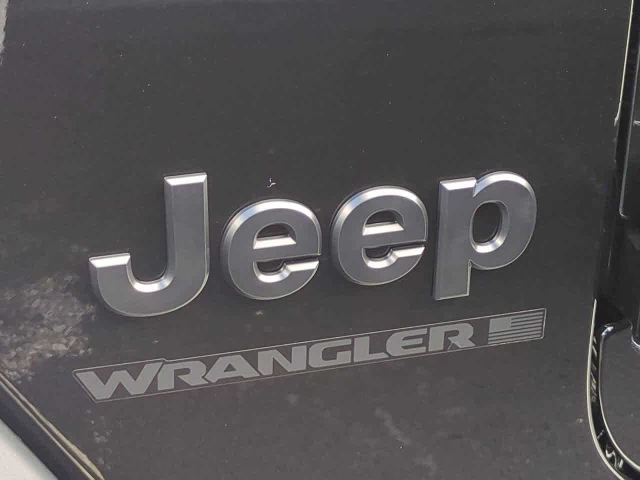 Thumbnail: 2025 Jeep Wrangler - 12