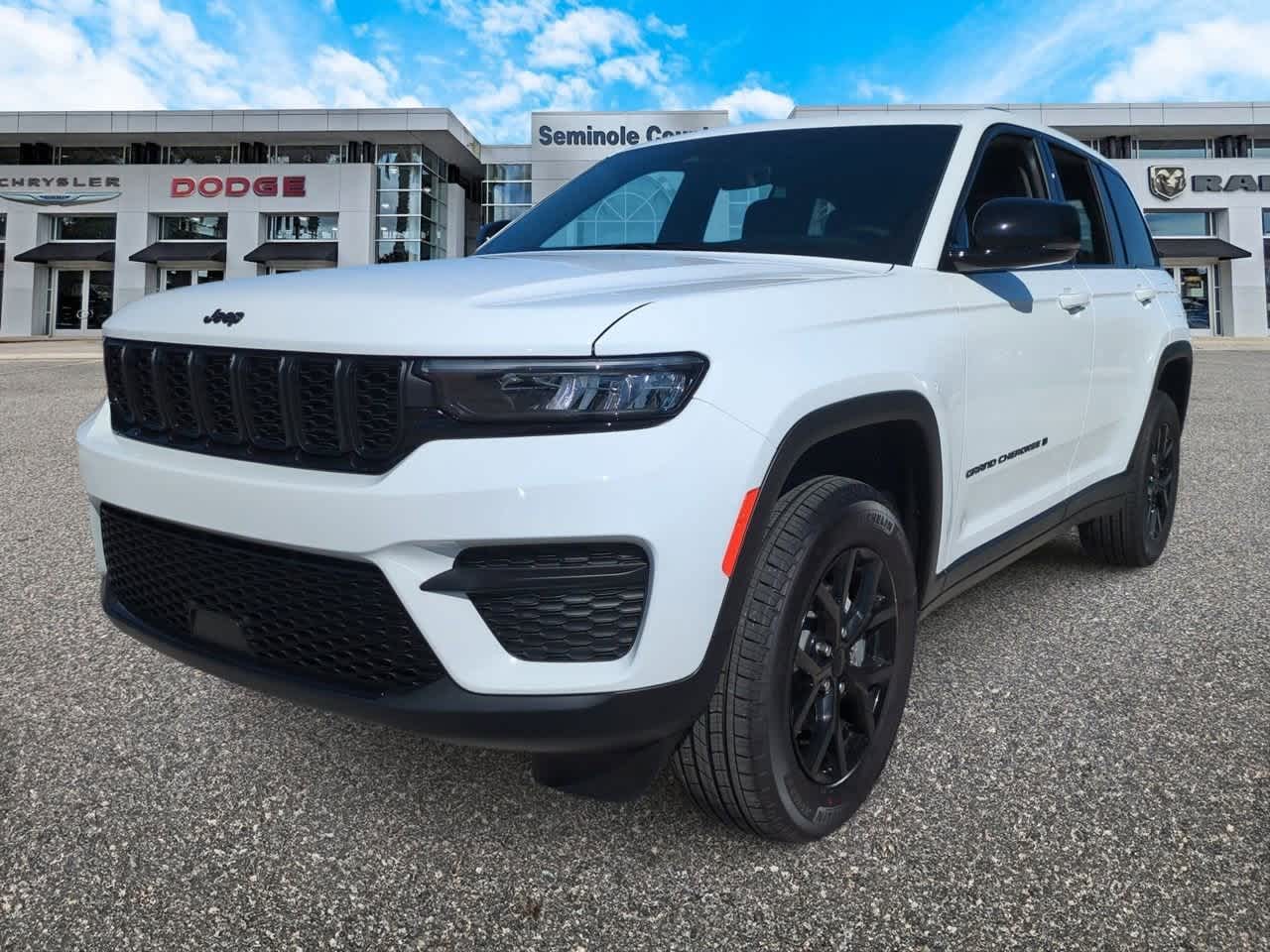 Thumbnail: 2025 Jeep Grand Cherokee - 4