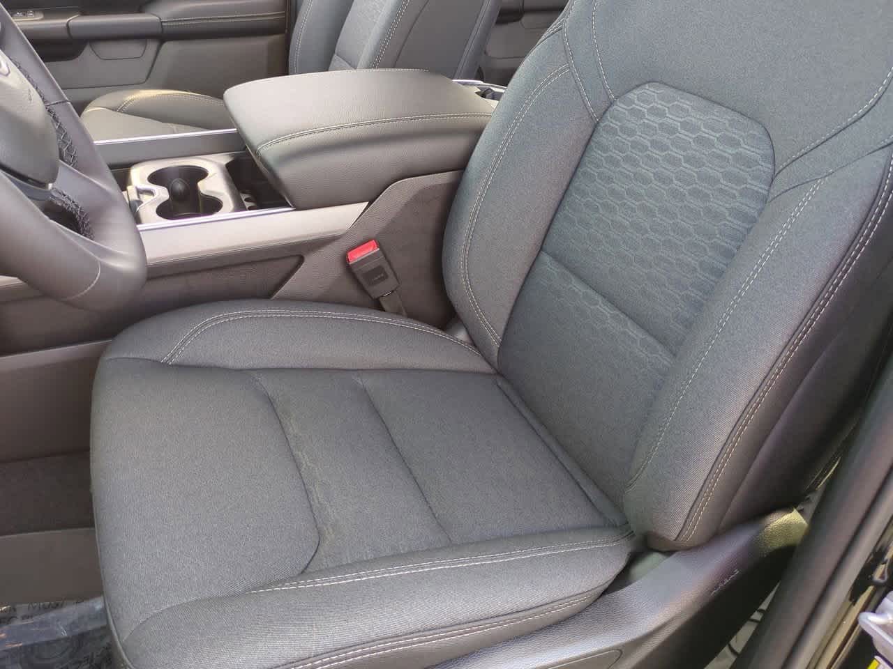 Thumbnail: 2026 RAM 1500 - 16