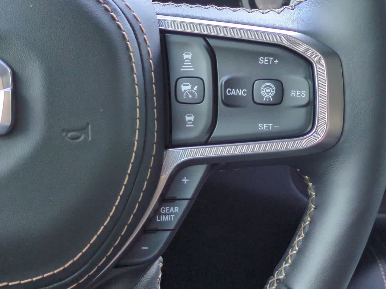 Thumbnail: 2026 RAM 1500 - 25