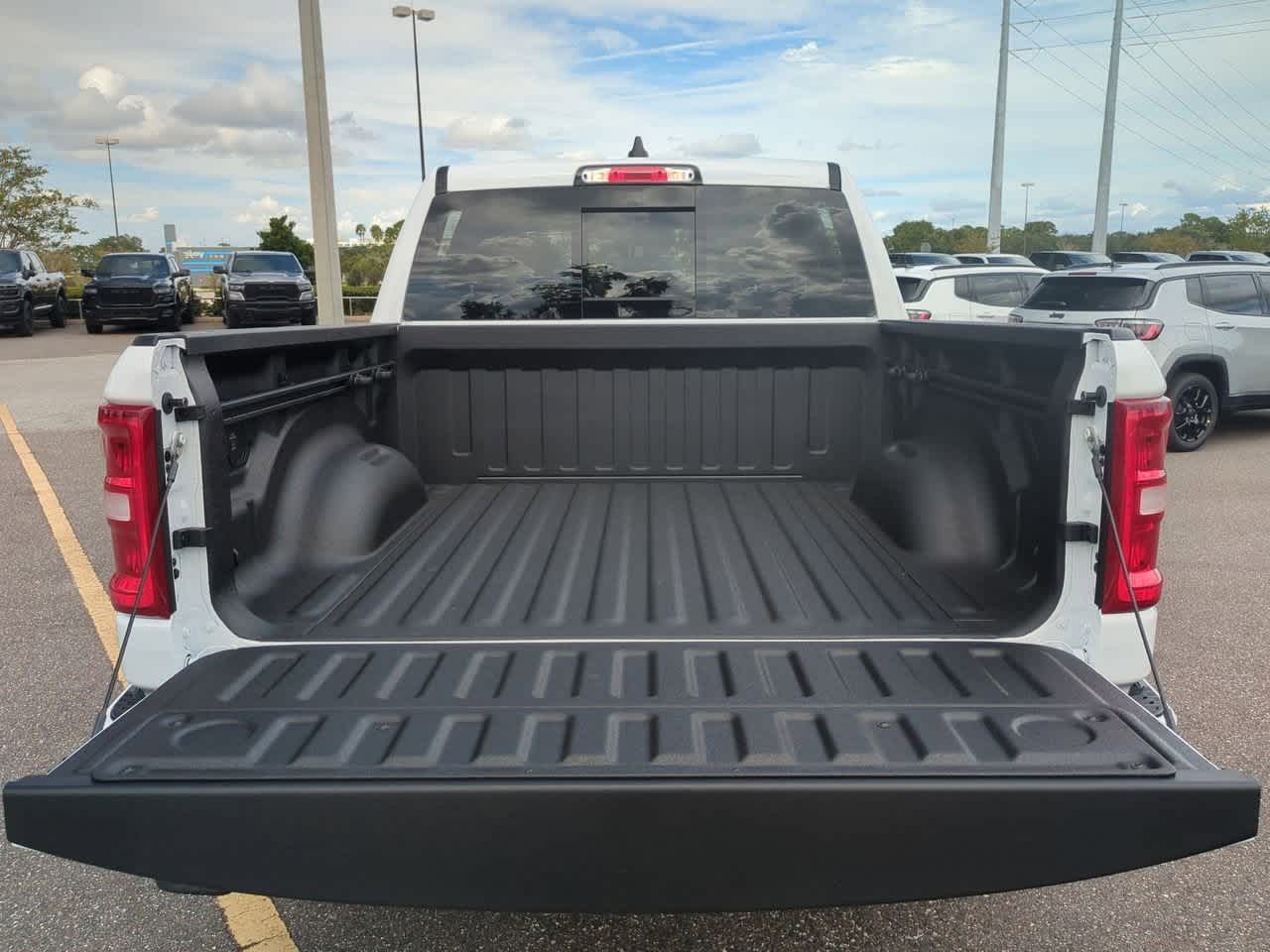 Thumbnail: 2026 RAM 1500 - 36