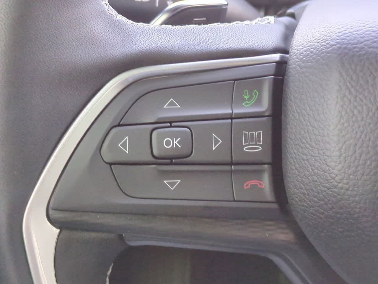 Thumbnail: 2025 Jeep Grand Cherokee - 25