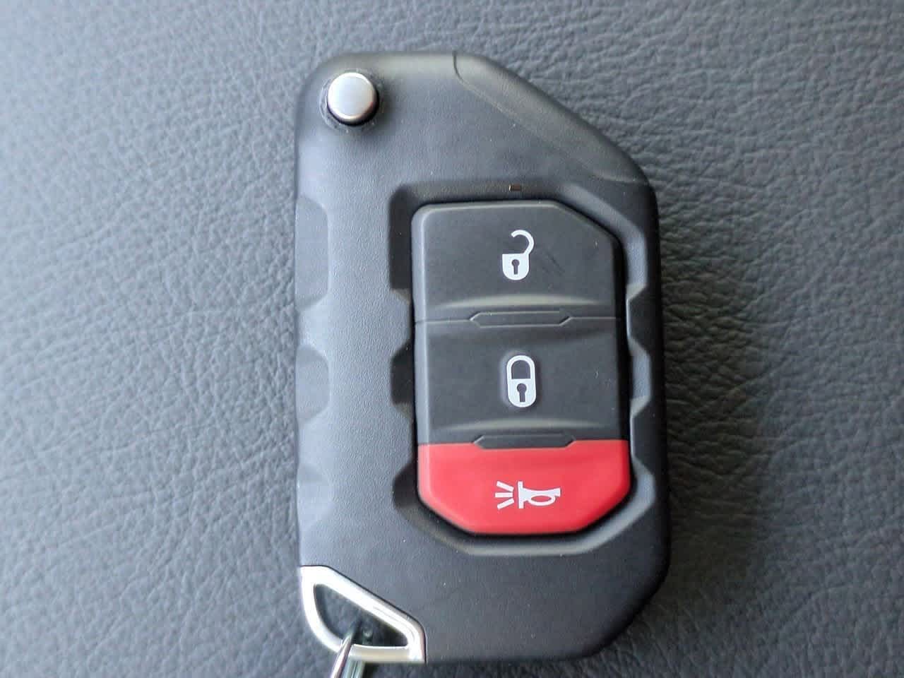 Thumbnail: 2025 Jeep Wrangler - 36