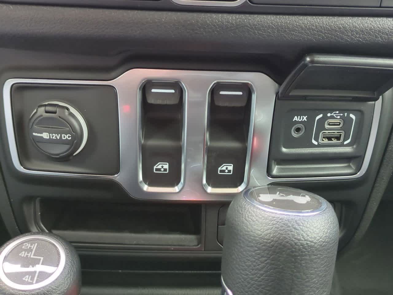 Thumbnail: 2026 Jeep Wrangler - 30