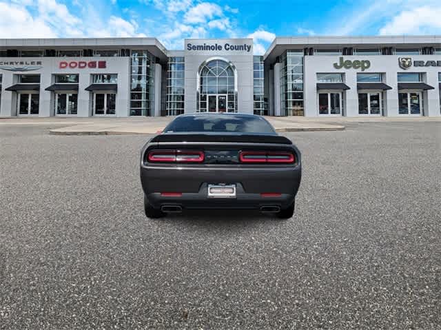 2023 Dodge Challenger R/T 7