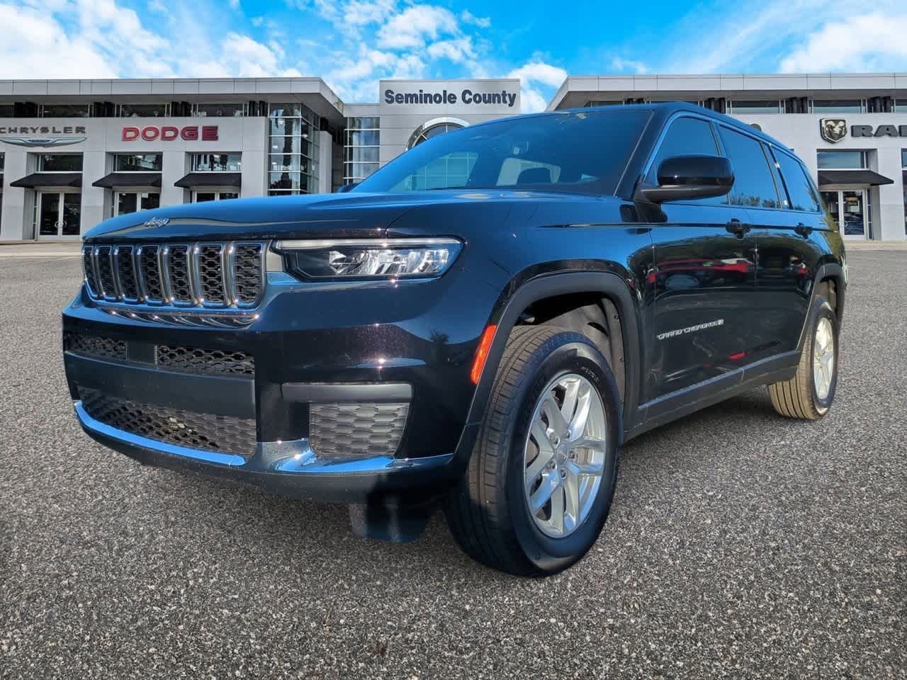 Thumbnail: 2025 Jeep Grand Cherokee L - 4