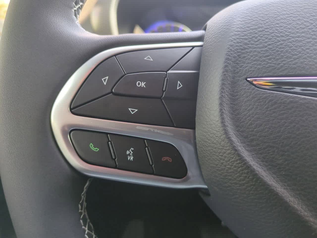 Thumbnail: 2026 Chrysler Pacifica - 24