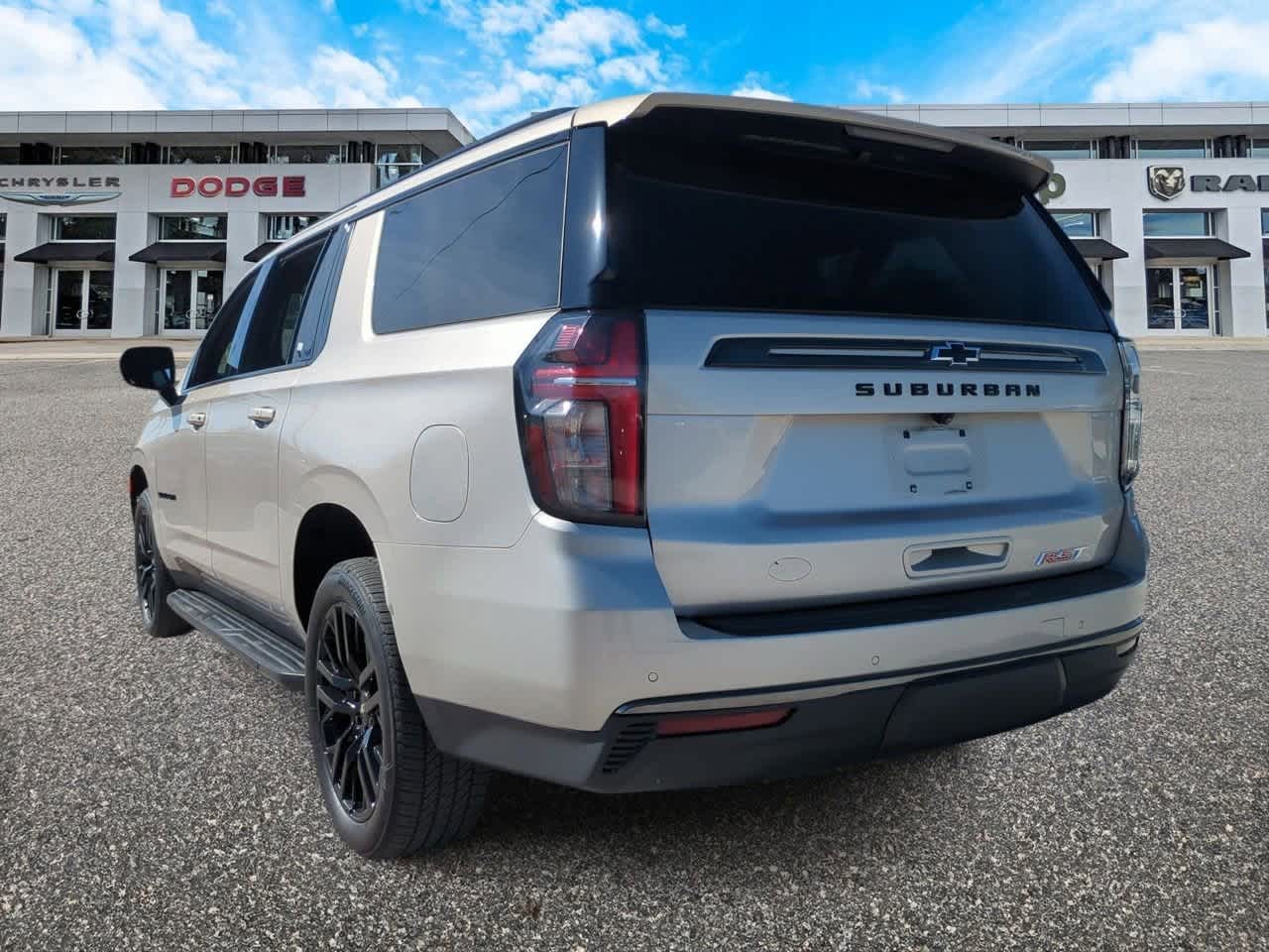 Thumbnail: 2021 Chevrolet Suburban - 6