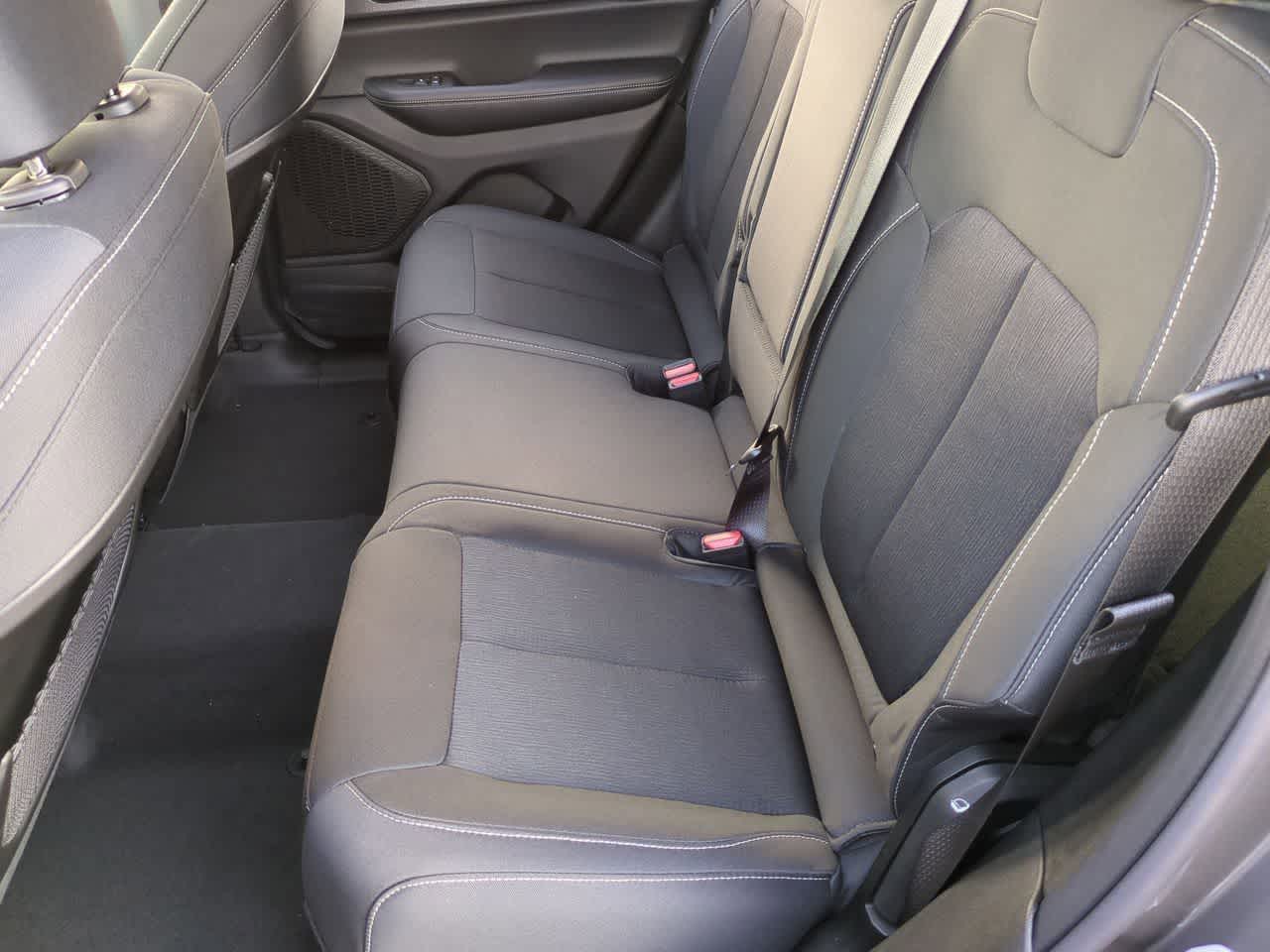 Thumbnail: 2025 Jeep Grand Cherokee - 21