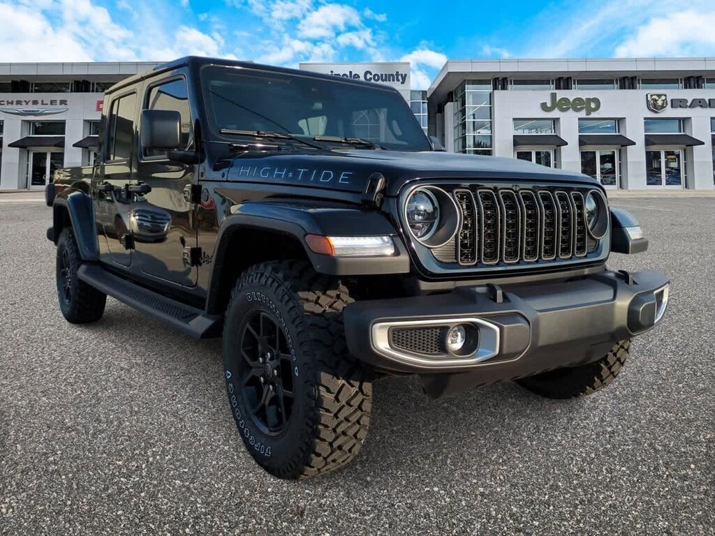 New 2025 Jeep Gladiator High Tide Truck