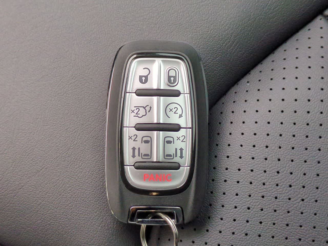 Thumbnail: 2026 Chrysler Pacifica - 37