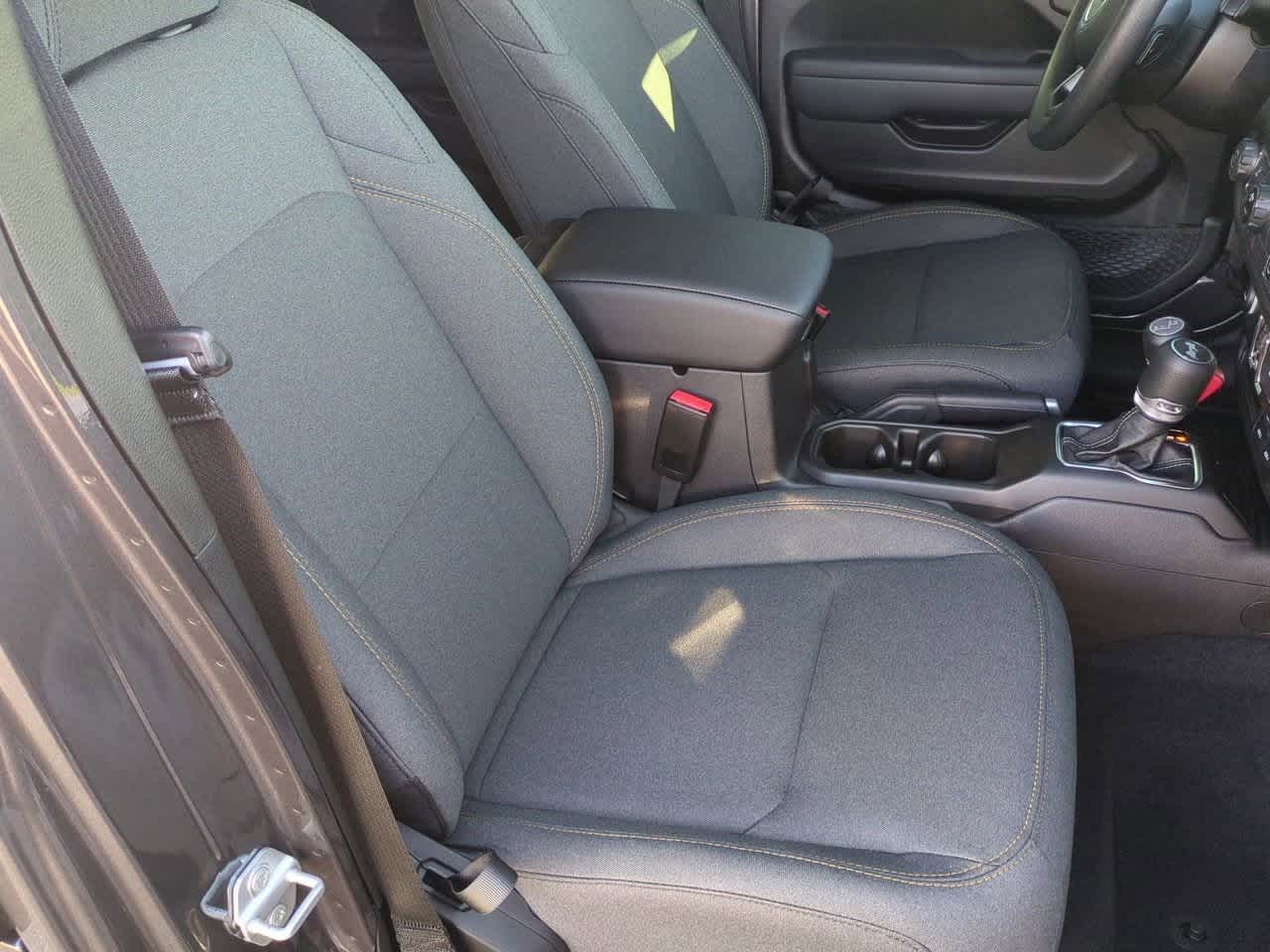 Thumbnail: 2025 Jeep Wrangler - 22