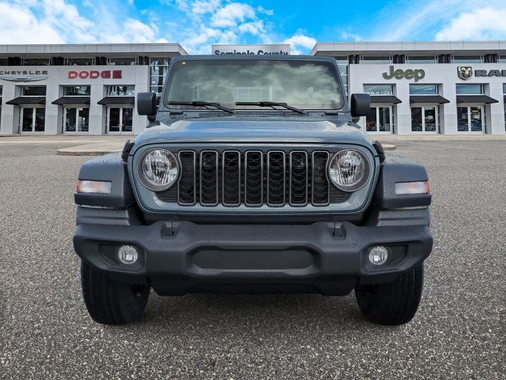 New 2025 Jeep Wrangler Sport SUV