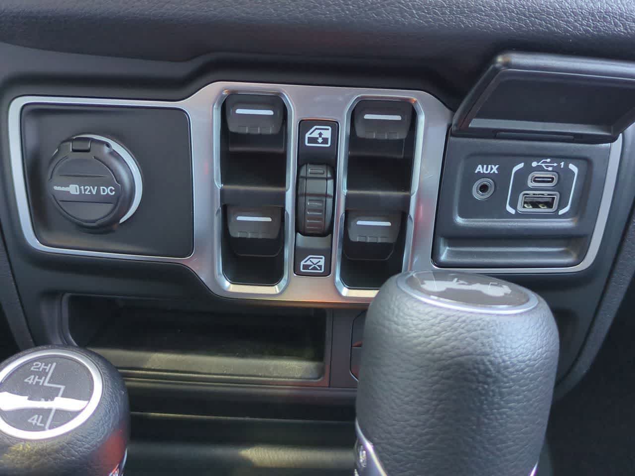 Thumbnail: 2026 Jeep Wrangler - 30