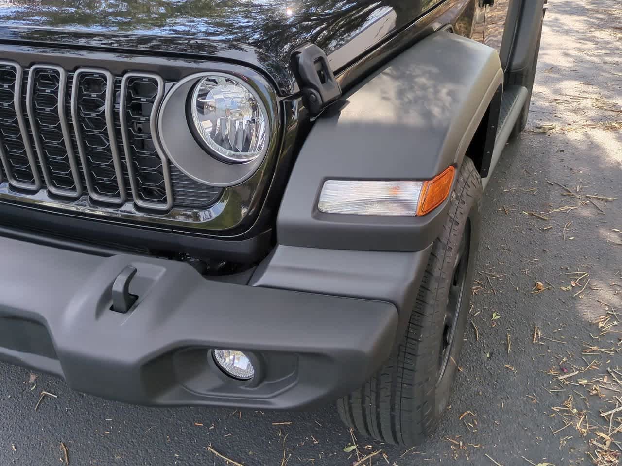 Thumbnail: 2025 Jeep Wrangler - 11
