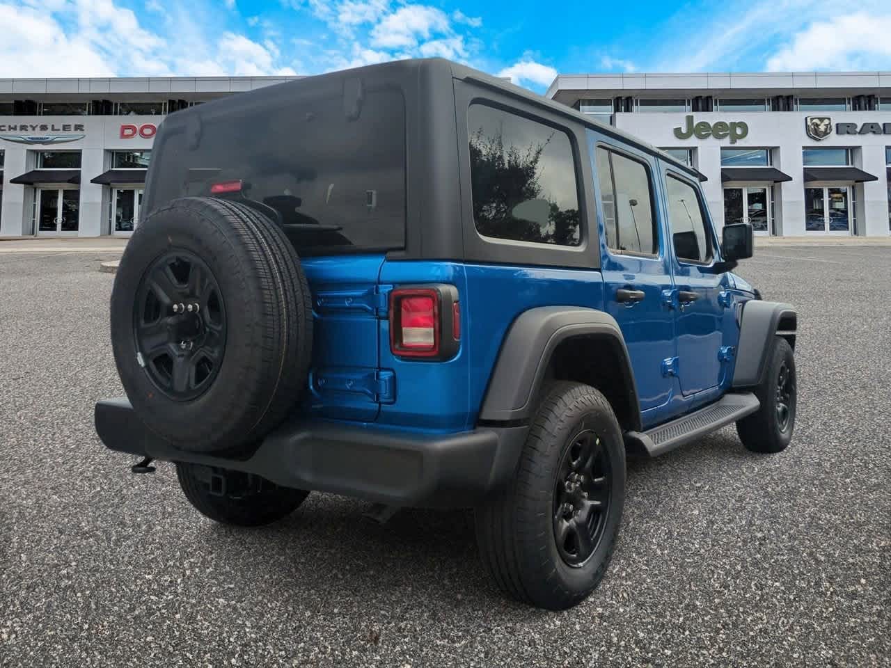 Thumbnail: 2025 Jeep Wrangler - 8