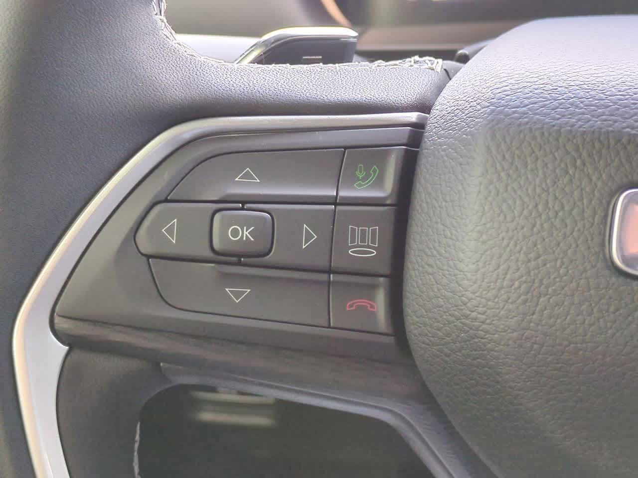 Thumbnail: 2025 Jeep Grand Cherokee - 24