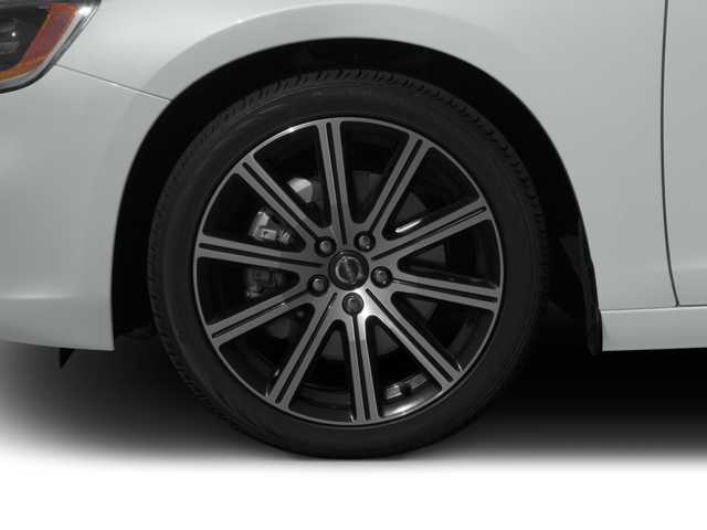 Thumbnail: 2015 Volvo S60 - 11