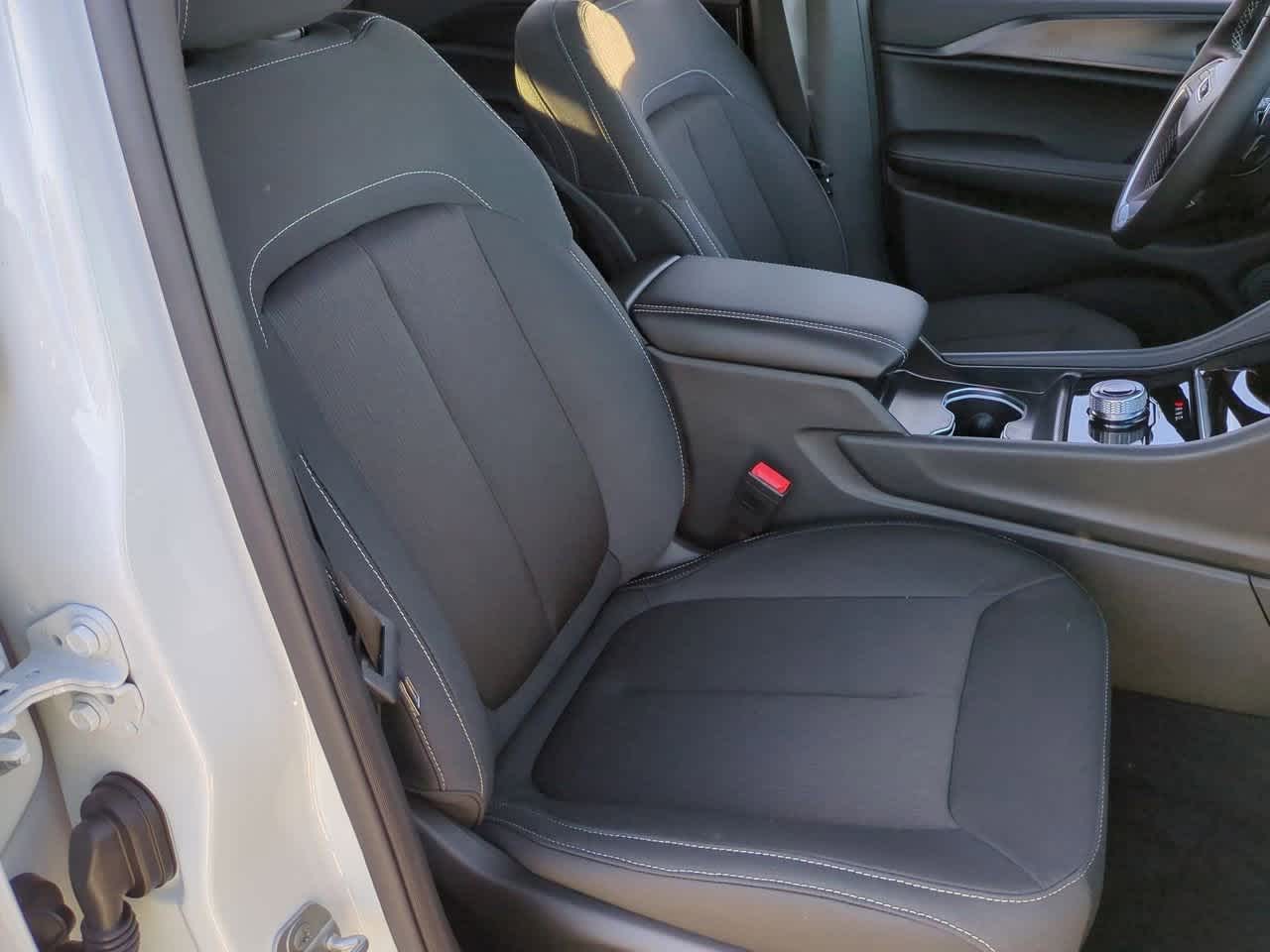 Thumbnail: 2025 Jeep Grand Cherokee - 23