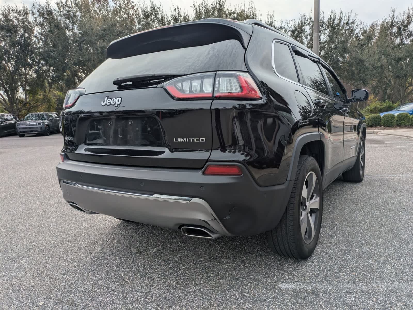 Thumbnail: 2021 Jeep Cherokee - 4