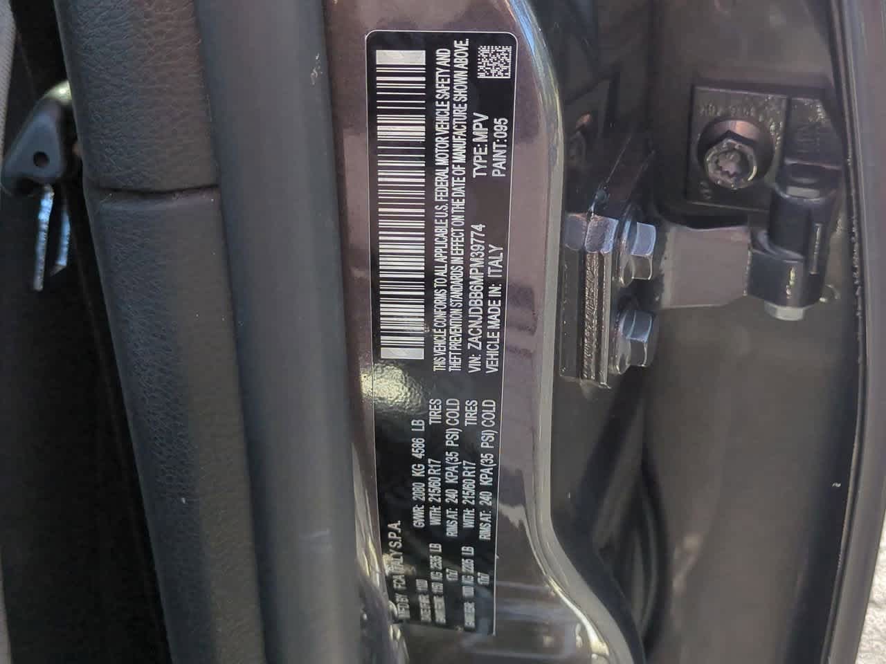 Thumbnail: 2021 Jeep Renegade - 37