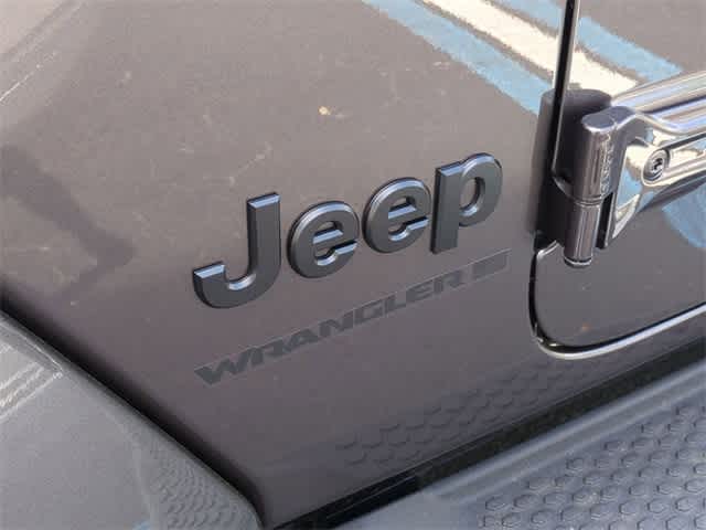 Thumbnail: 2025 Jeep Wrangler - 13