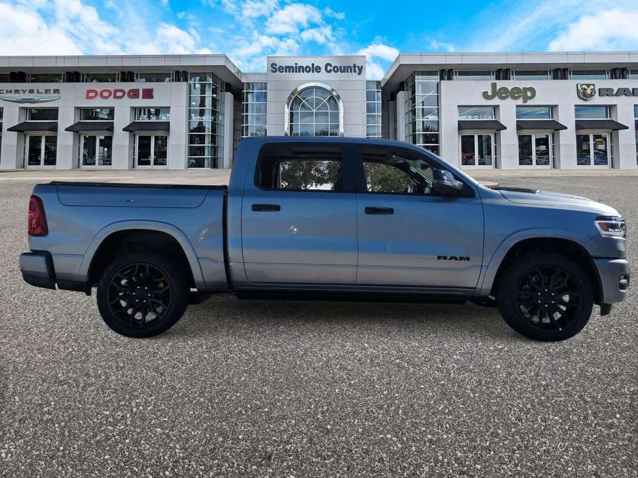 Thumbnail: 2026 RAM 1500 - 9