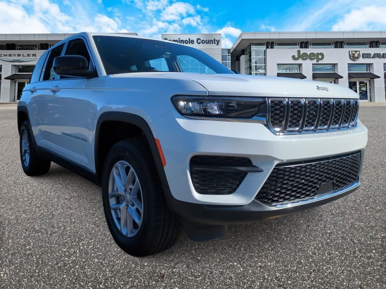 Thumbnail: 2025 Jeep Grand Cherokee - 2