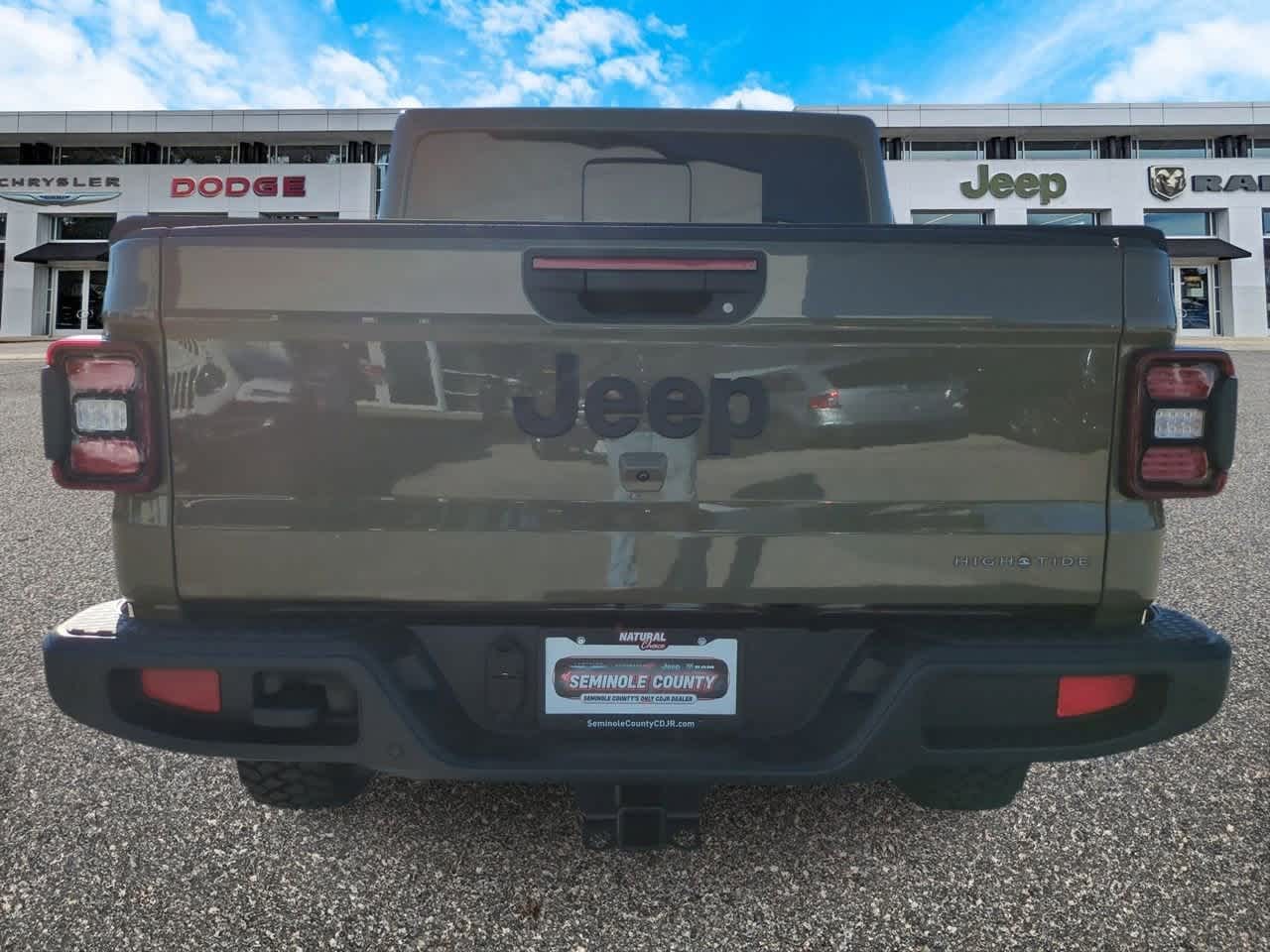 Thumbnail: 2025 Jeep Gladiator - 7