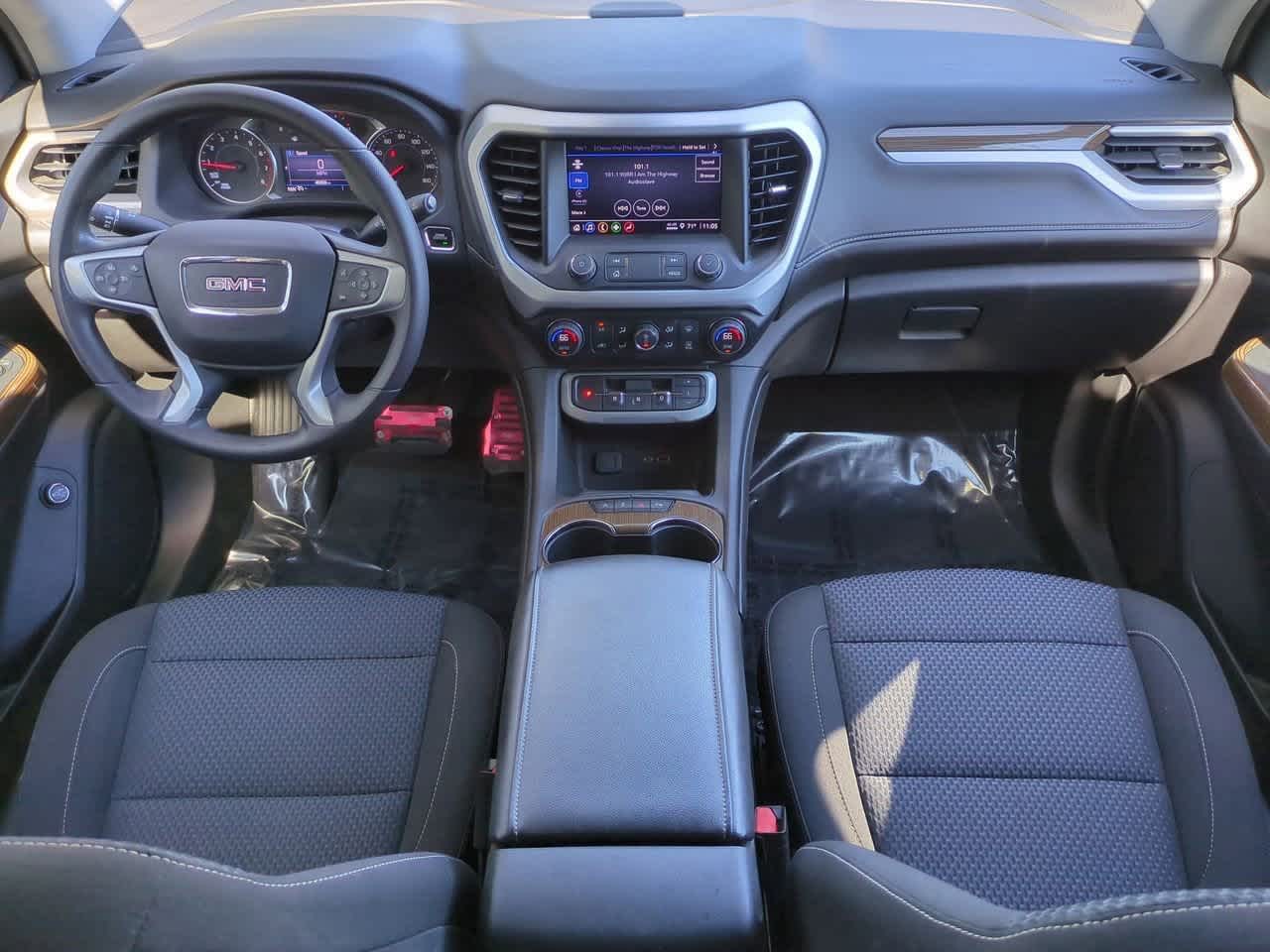 Thumbnail: 2023 GMC Acadia - 16