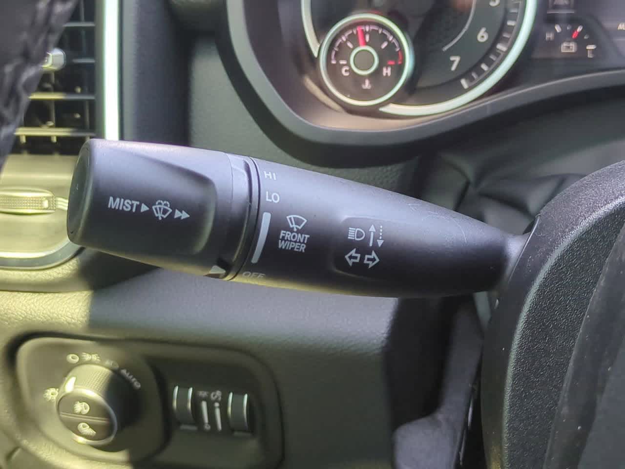 Thumbnail: 2026 RAM 1500 - 27