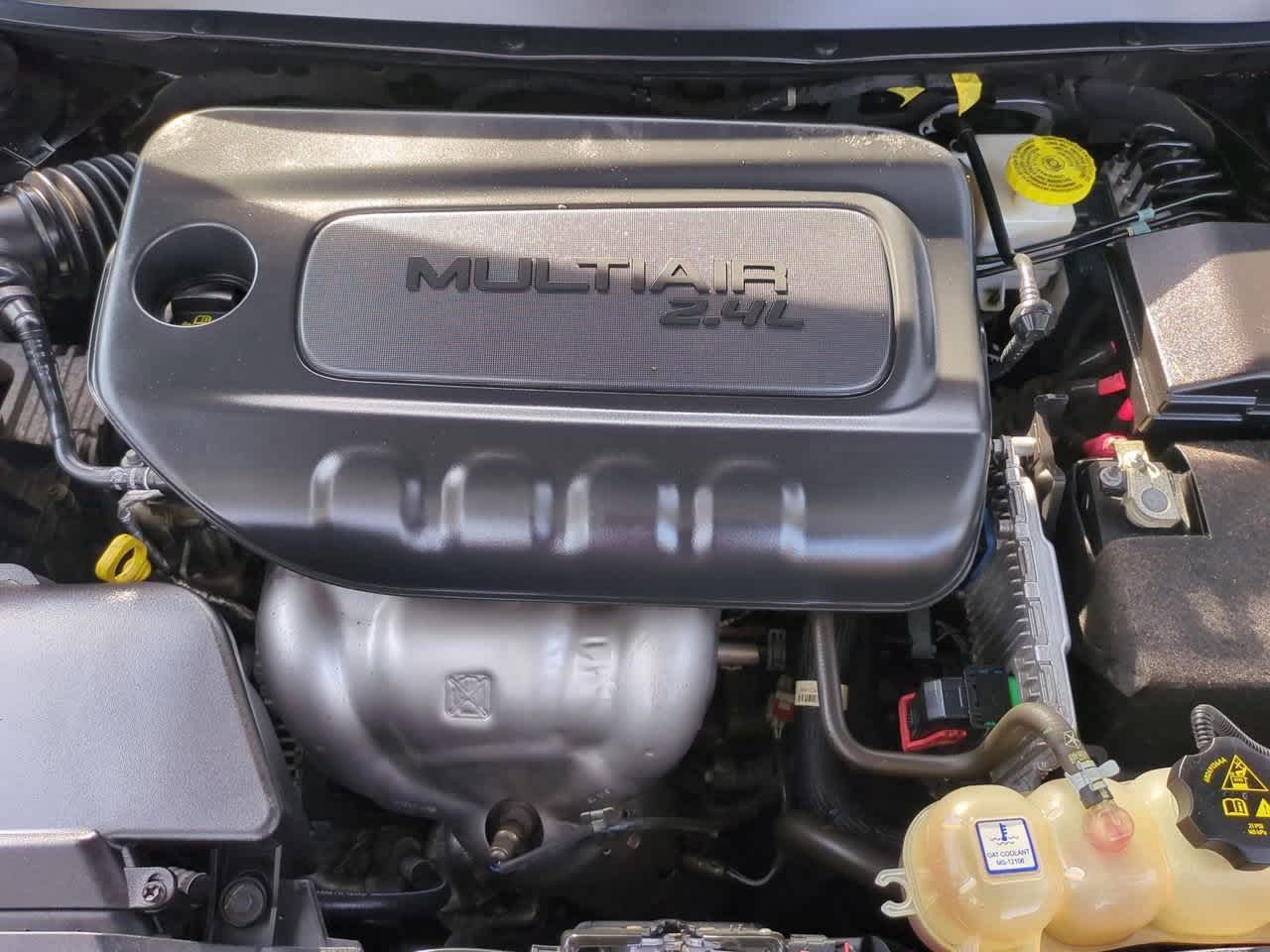 Thumbnail: 2020 Jeep Cherokee - 15