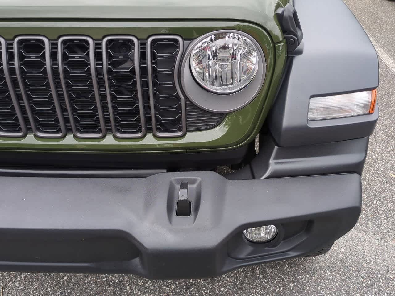 Thumbnail: 2024 Jeep Wrangler - 11