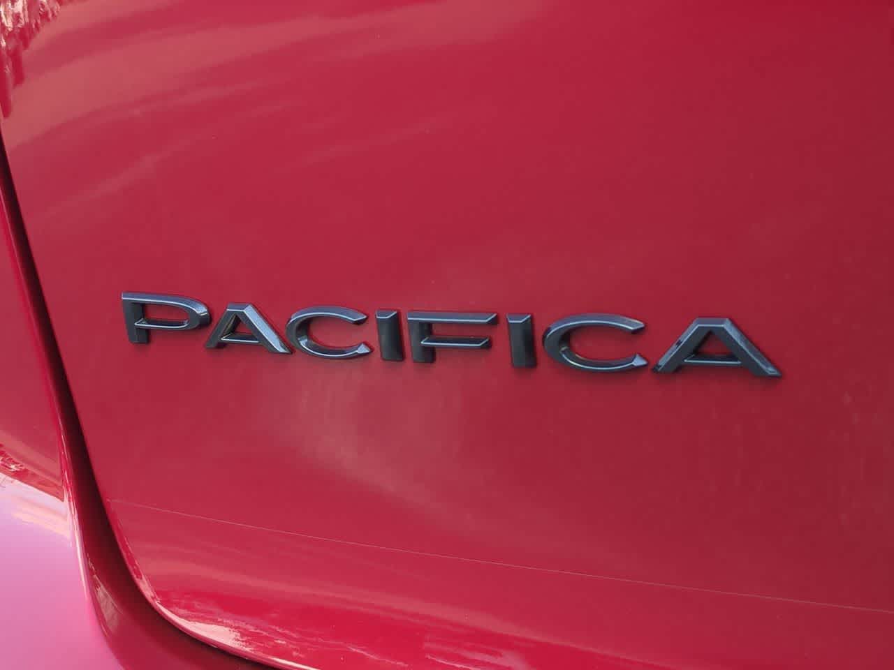 Thumbnail: 2026 Chrysler Pacifica - 13