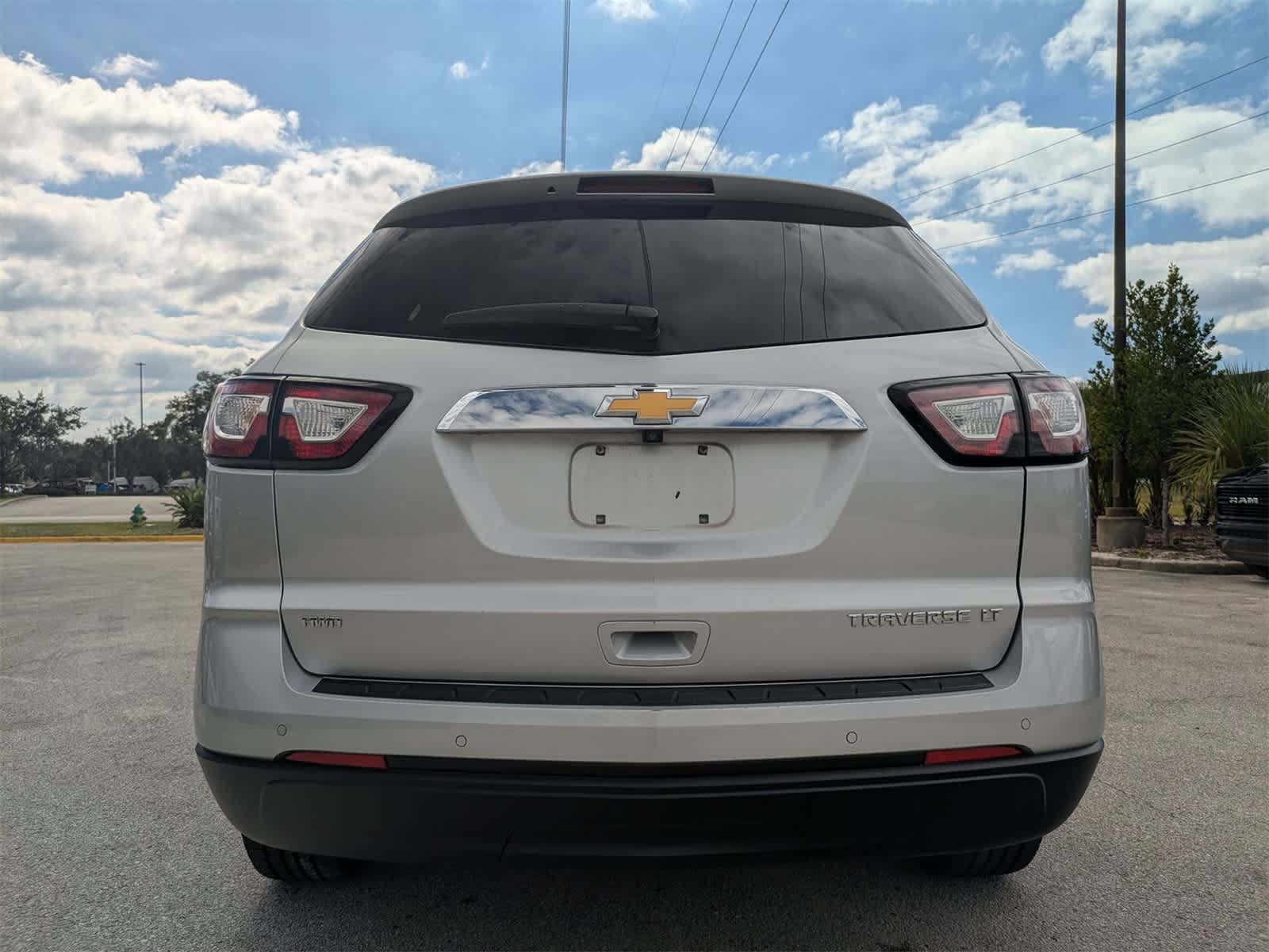 Thumbnail: 2016 Chevrolet Traverse - 5