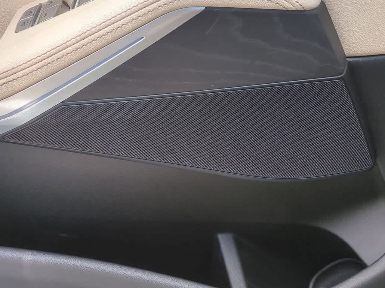 2022 BMW X7 xDrive40i 33