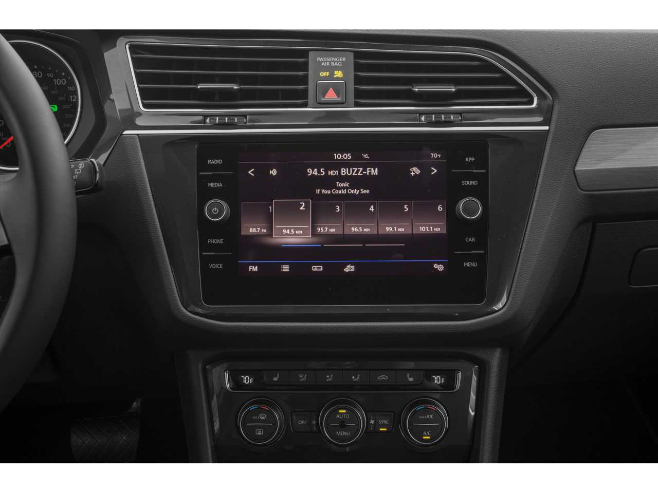 Thumbnail: 2019 Volkswagen Tiguan - 7