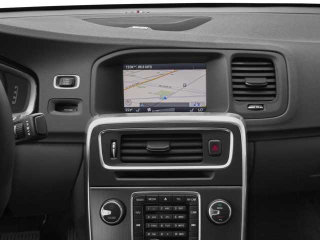 Thumbnail: 2015 Volvo S60 - 20