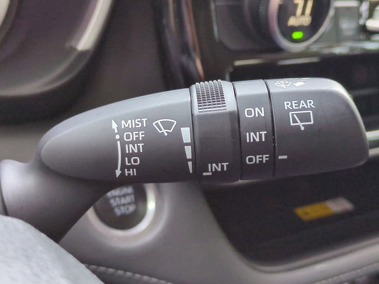 Thumbnail: 2024 Toyota Highlander - 27