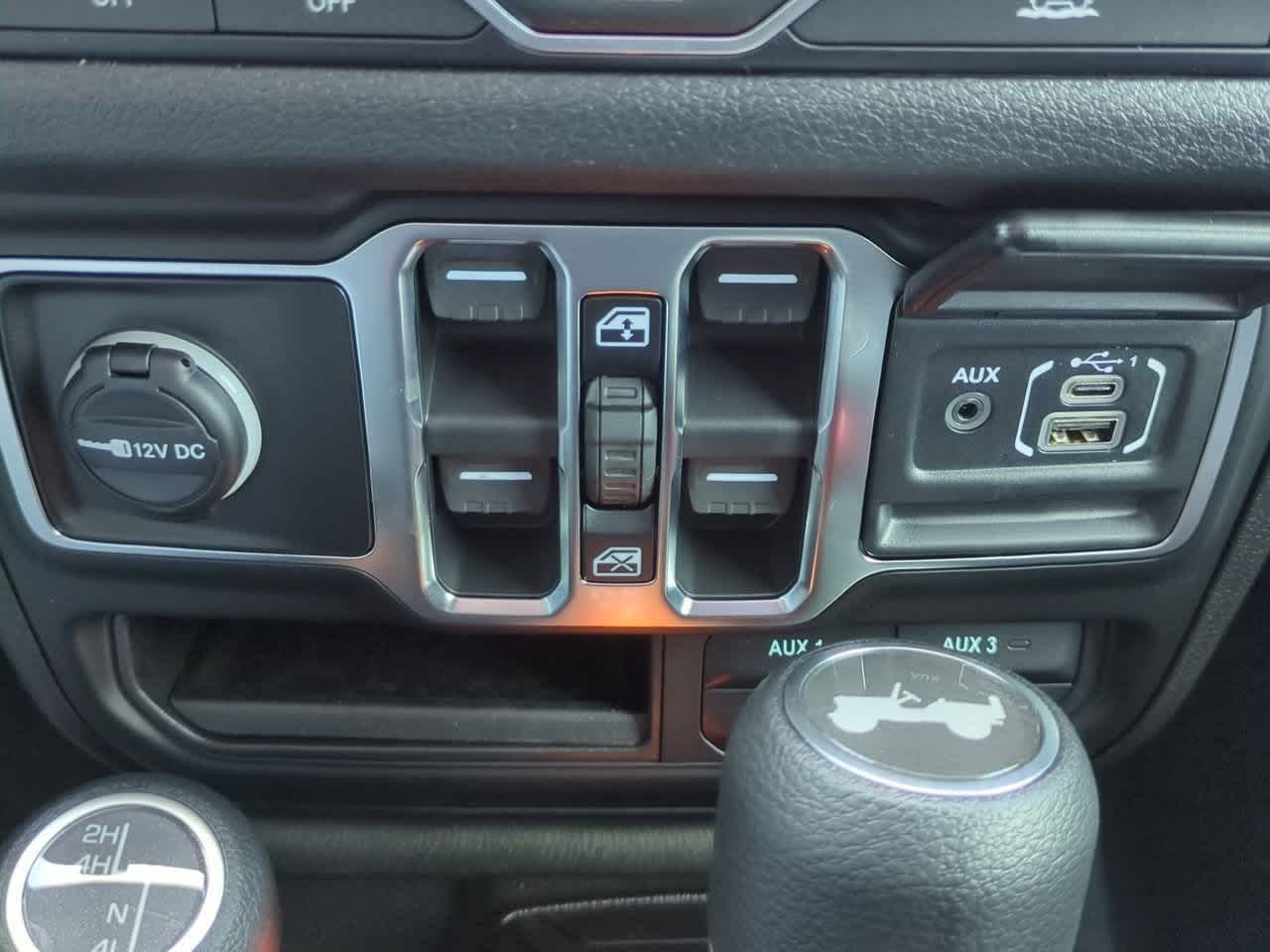 Thumbnail: 2026 Jeep Wrangler - 31